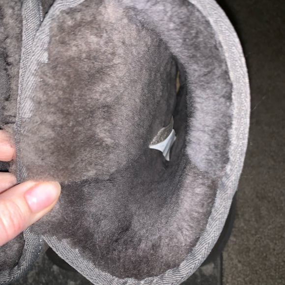 UGG Grey Winter Boots - Picture 3 of 5